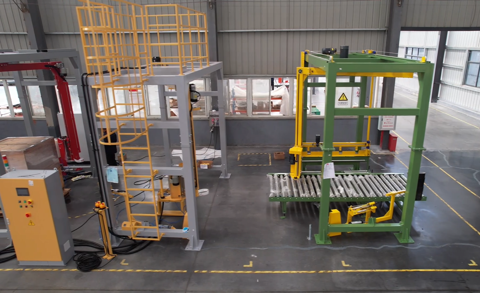 美奇斯13臺龍門式纏繞機揚帆出海(圖8) 美奇斯13臺龍門式纏繞機揚帆出海(圖8)